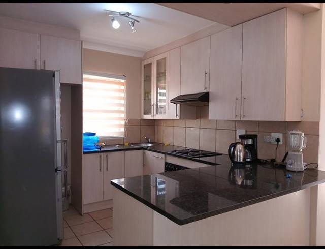 3 BEDROOM HOUSE FOR SALE IN VANDERBIJLPARK SE 8